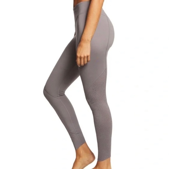 Varley Laser Cut Chester Leggings size Medium high rise purple ankle length - Picture 2 of 8